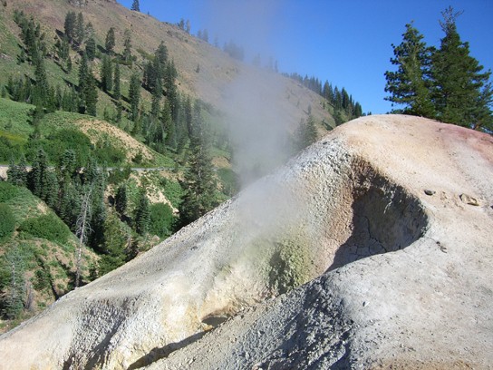 Picture of a sulfur vent